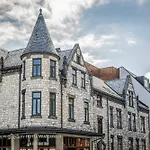 Quality Waterfront Hotel 4*