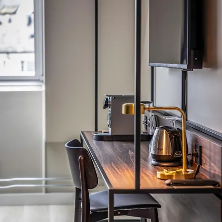Quality Waterfront Hotell 4*