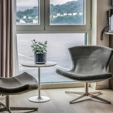 Quality Waterfront 4* Ålesund