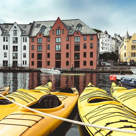 Quality Waterfront 4* Ålesund