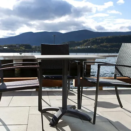 Quality Waterfront 4* Ålesund