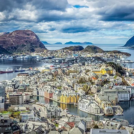 Quality Waterfront Alesund