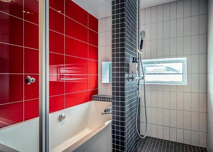 Quality Waterfront 4*