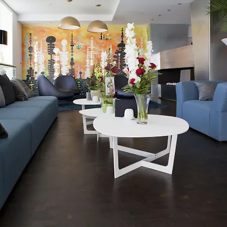 Hotel Quality Waterfront 4*